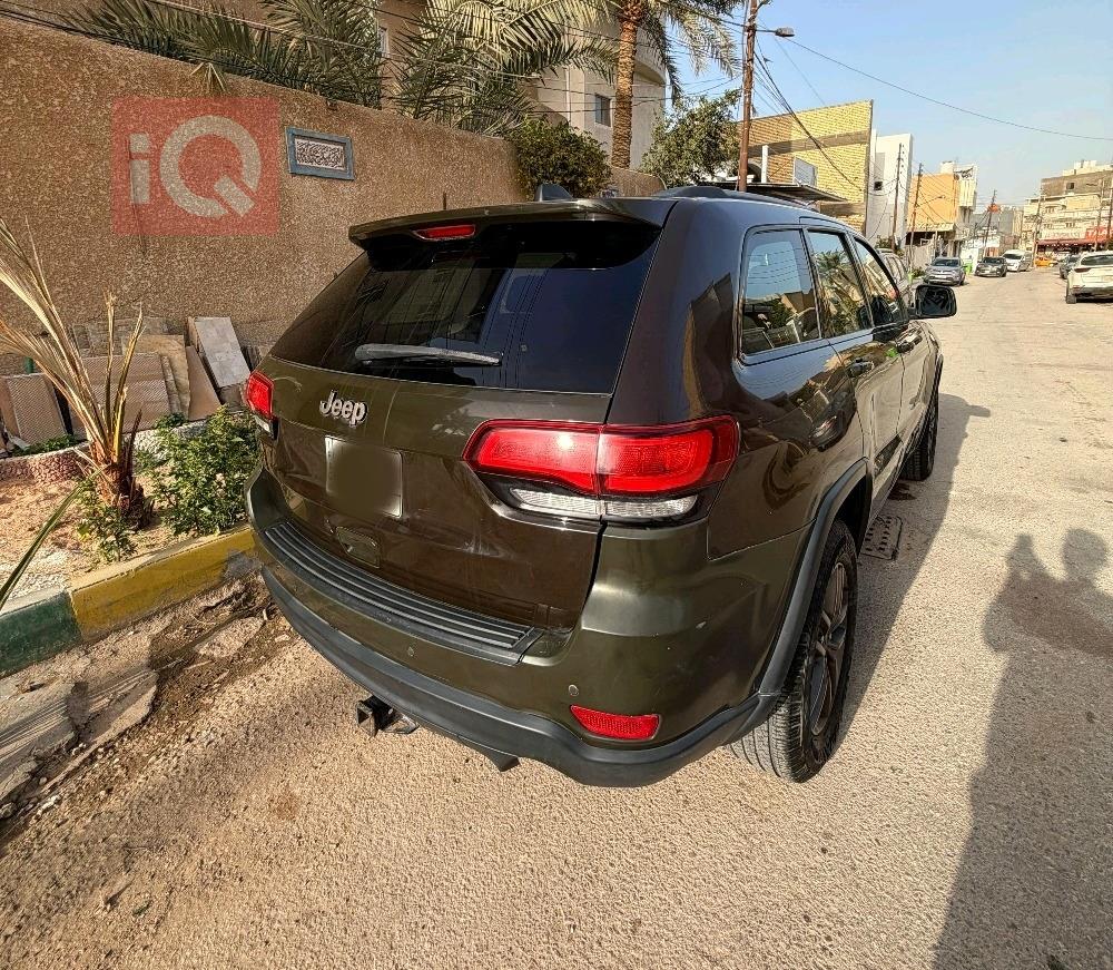 جيب جراند شيروكي